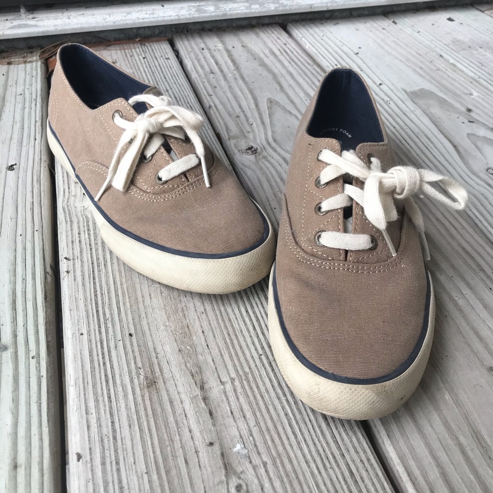 Memory Foam Sperry’s - image 3